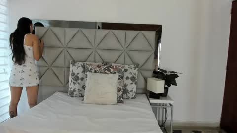 Snapshot of nina_pons chatting on September 2025 07:58:02 PM Nina online show from September 2025 07:58:02 PM