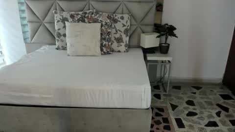 Snapshot of nina_pons chatting on October 2025 08:32:02 PM Nina online show from October 2025 08:32:02 PM