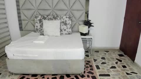 Snapshot of nina_pons chatting on October 2025 11:16:01 PM Nina online show from October 2025 11:16:01 PM