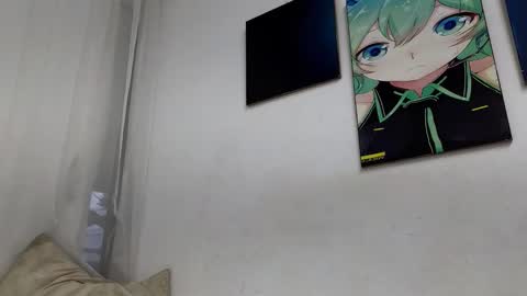 Ninaa fox online show from February 2025 10:43:02 PM