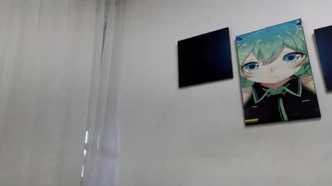 Ninaa fox online show from February 2025 08:00:02 PM