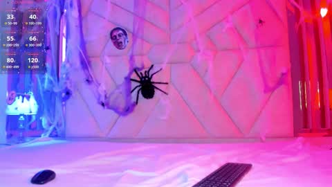 Valentina online show from November 2025 02:13:01 AM