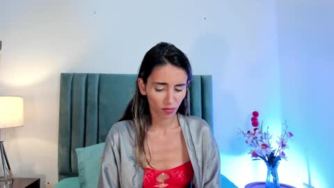 Nina online show from December 2024 09:26:02 PM