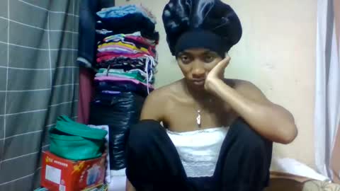 ninaeaa online show from May 2026 08:17:01 PM