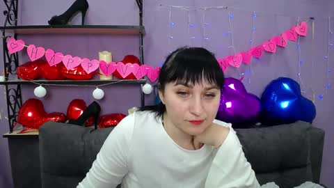 Snapshot of ninaflawlees chatting on February 2025 11:28:02 PM ninaflawlees online show from February 2025 11:28:02 PM