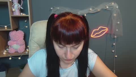 Snapshot of ninaflawlees chatting on September 2025 12:07:01 PM ninaflawlees online show from September 2025 12:07:01 PM