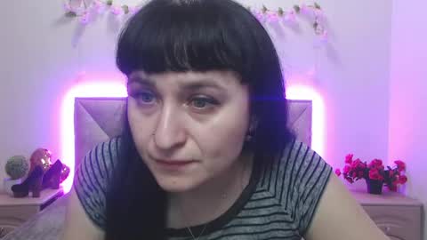 ninaflawlees online show from May 2026 12:12:02 PM