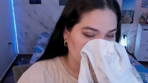 NinaFuentes online show from May 2026 04:08:01 AM