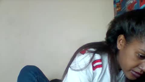 Snapshot of ninah_rise chatting on December 2025 07:34:01 AM ninah_rise online show from December 2025 07:34:01 AM