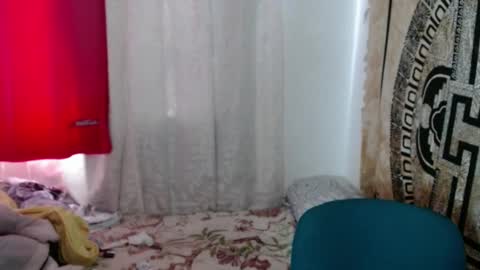 N I N A online show from February 2025 06:44:01 PM