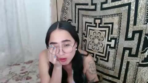 N I N A online show from February 2025 02:04:02 PM