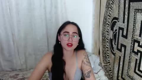 N I N A online show from March 2025 10:53:01 PM