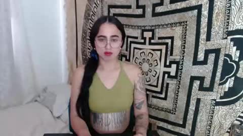 N I N A online show from March 2025 03:07:02 PM