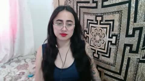 N I N A online show from September 2025 02:50:01 PM