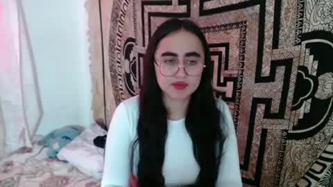 N I N A online show from September 2025 03:13:01 PM