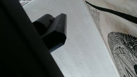 N I N A online show from October 2025 05:21:02 PM