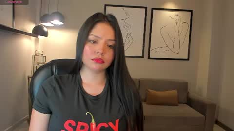  Nina  online show from July 2026 06:17:02 PM