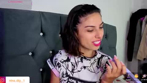 ninasky19 online show from November 2025 11:57:02 PM