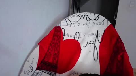 ninasky19 online show from April 2026 11:53:02 PM