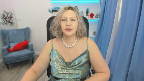 ninastarle online show from February 2026 11:32:01 AM