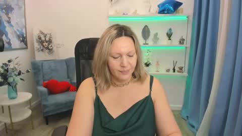 ninastarle online show from April 2026 05:08:01 AM