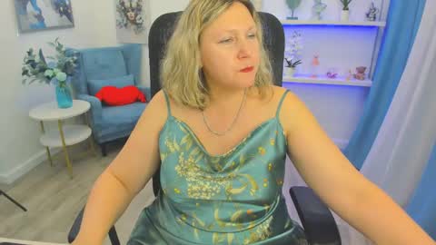 ninastarle online show from May 2026 11:29:01 AM