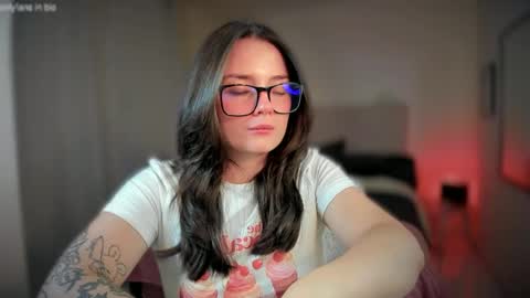 ninavolkov online show from February 2025 02:07:01 AM