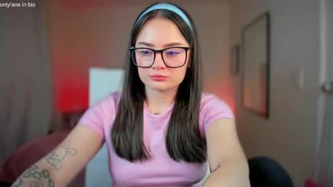 ninavolkov online show from February 2025 10:06:02 PM