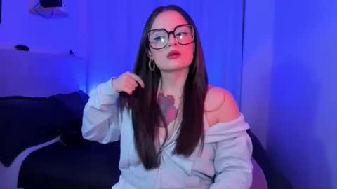 ninavolkov online show from September 2025 09:37:01 PM