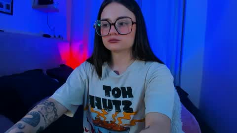 ninavolkov online show from September 2025 10:54:01 PM