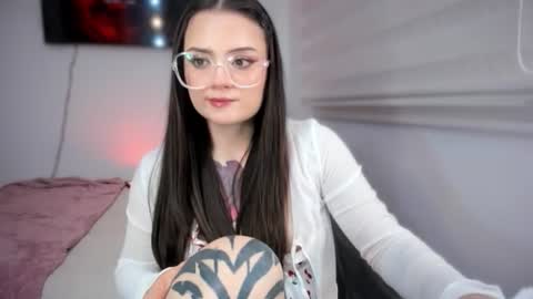 ninavolkov online show from June 2026 11:02:01 PM