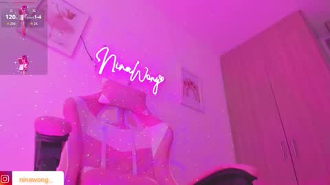 Snapshot of ninawong_ chatting on September 2025 05:02:01 PM Nina online show from September 2025 05:02:01 PM