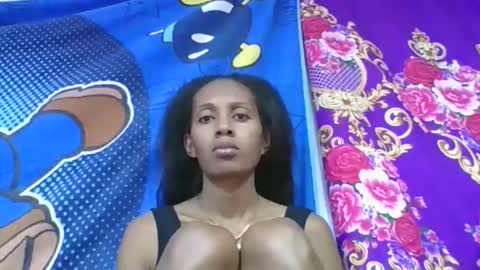ninie246746 online show from May 2026 05:56:02 AM