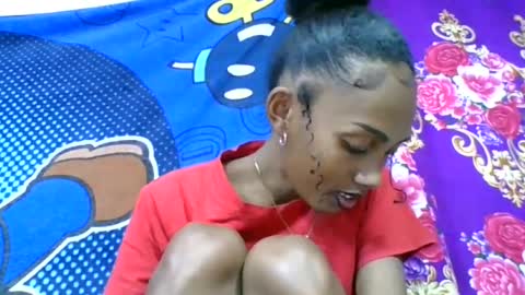 ninie246746 online show from June 2026 06:15:02 AM