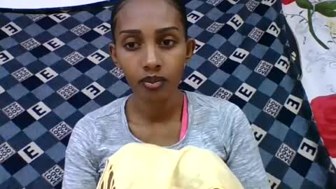 ninie246746 online show from June 2026 06:22:01 AM