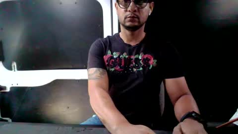 nininhaass online show from July 2026 12:08:01 PM