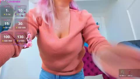 Snapshot of ninna_dee chatting on October 2025 03:40:02 AM nina dee online show from October 2025 03:40:02 AM