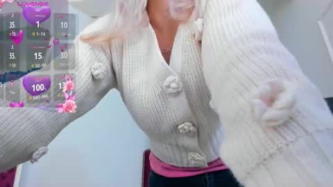 nina dee online show from November 2025 04:28:02 AM