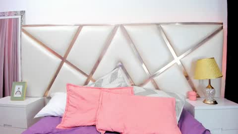 Snapshot of ninnavous chatting on January 2025 09:46:01 PM Ninna online show from January 2025 09:46:01 PM