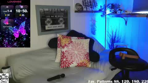 Ainsley              FANSLY-AINSLEYXOXO online show from June 2026 11:42:01 PM