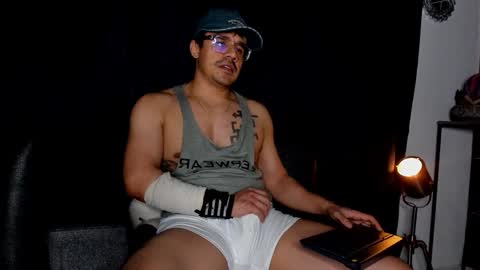 Snapshot of nipsfetich chatting on December 2024 03:50:02 AM Steven online show from December 2024 03:50:02 AM