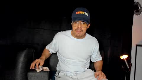 Snapshot of nipsfetich chatting on January 2025 02:32:02 AM Steven online show from January 2025 02:32:02 AM