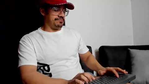 Snapshot of nipsfetich chatting on February 2025 01:57:01 AM Steven online show from February 2025 01:57:01 AM