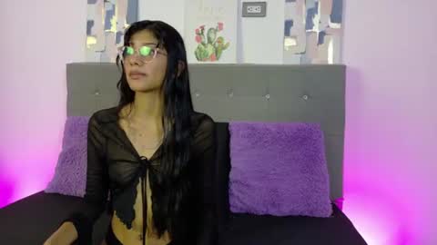 Nira Lux online show from July 2026 02:09:02 AM
