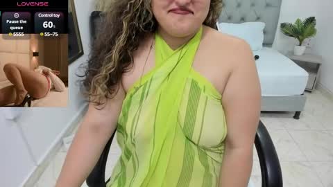 Snapshot of niraksil chatting on December 2024 04:02:02 PM Niraksil online show from December 2024 04:02:02 PM