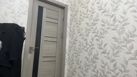 niravoid online show from October 2025 08:24:02 PM