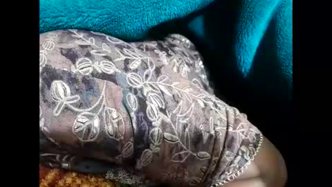 Nisha online show from January 2025 12:21:02 AM