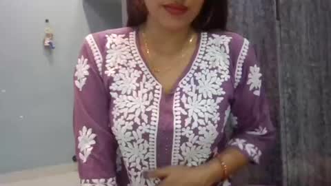 Nishu online show from June 2026 04:46:01 AM