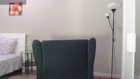 Snapshot of niufrommacau chatting on September 2025 11:01:02 AM Niu online show from September 2025 11:01:02 AM