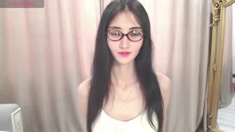 Snapshot of niufrommacau chatting on December 2025 03:36:01 AM Niu online show from December 2025 03:36:01 AM